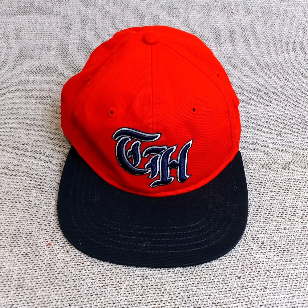 Tommy Hilfiger Snapback Hat Mens OSFM Red Navy Blue Excellent TH Logo Cap